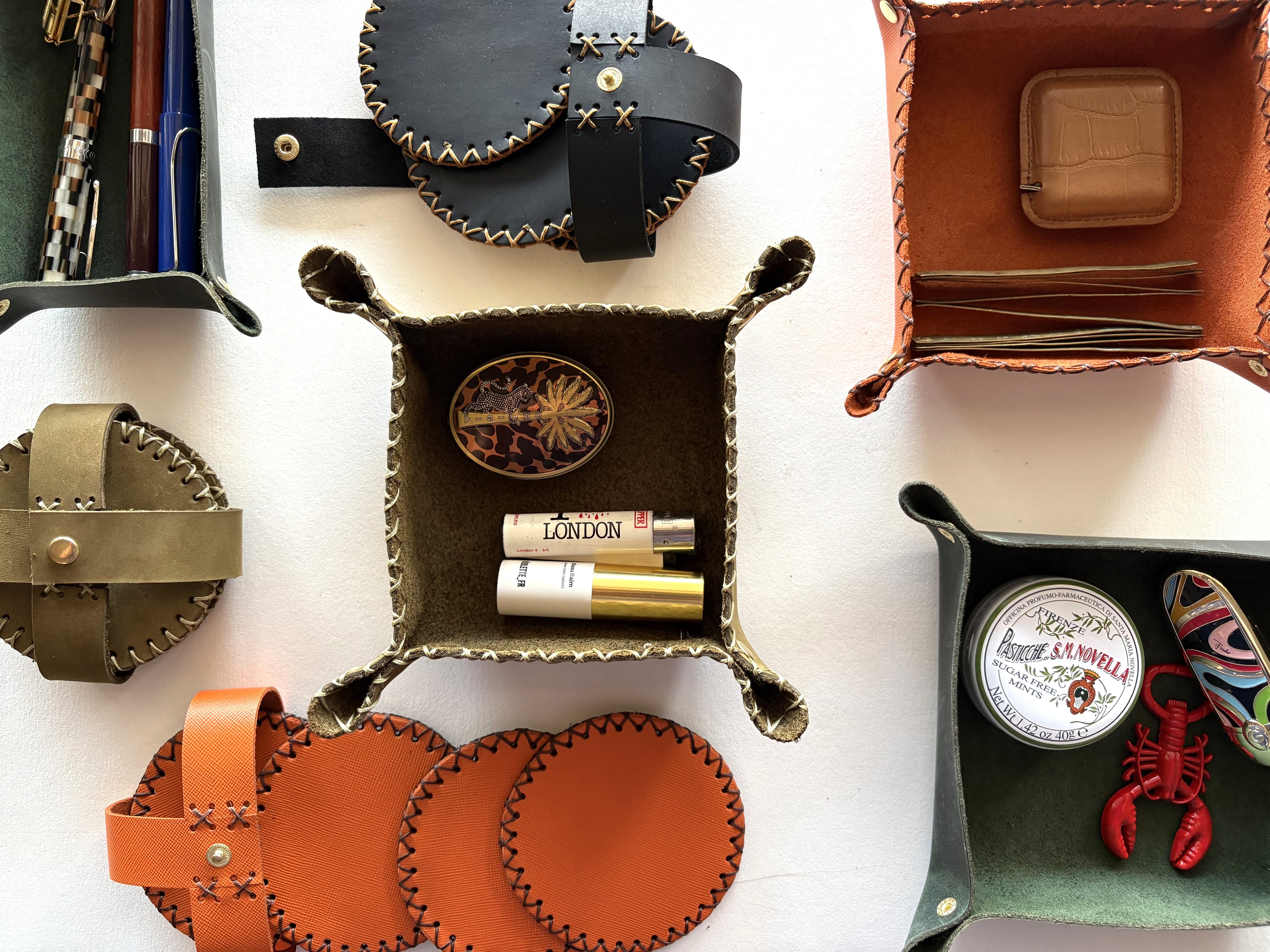 Khaki Nubuck Catchall
