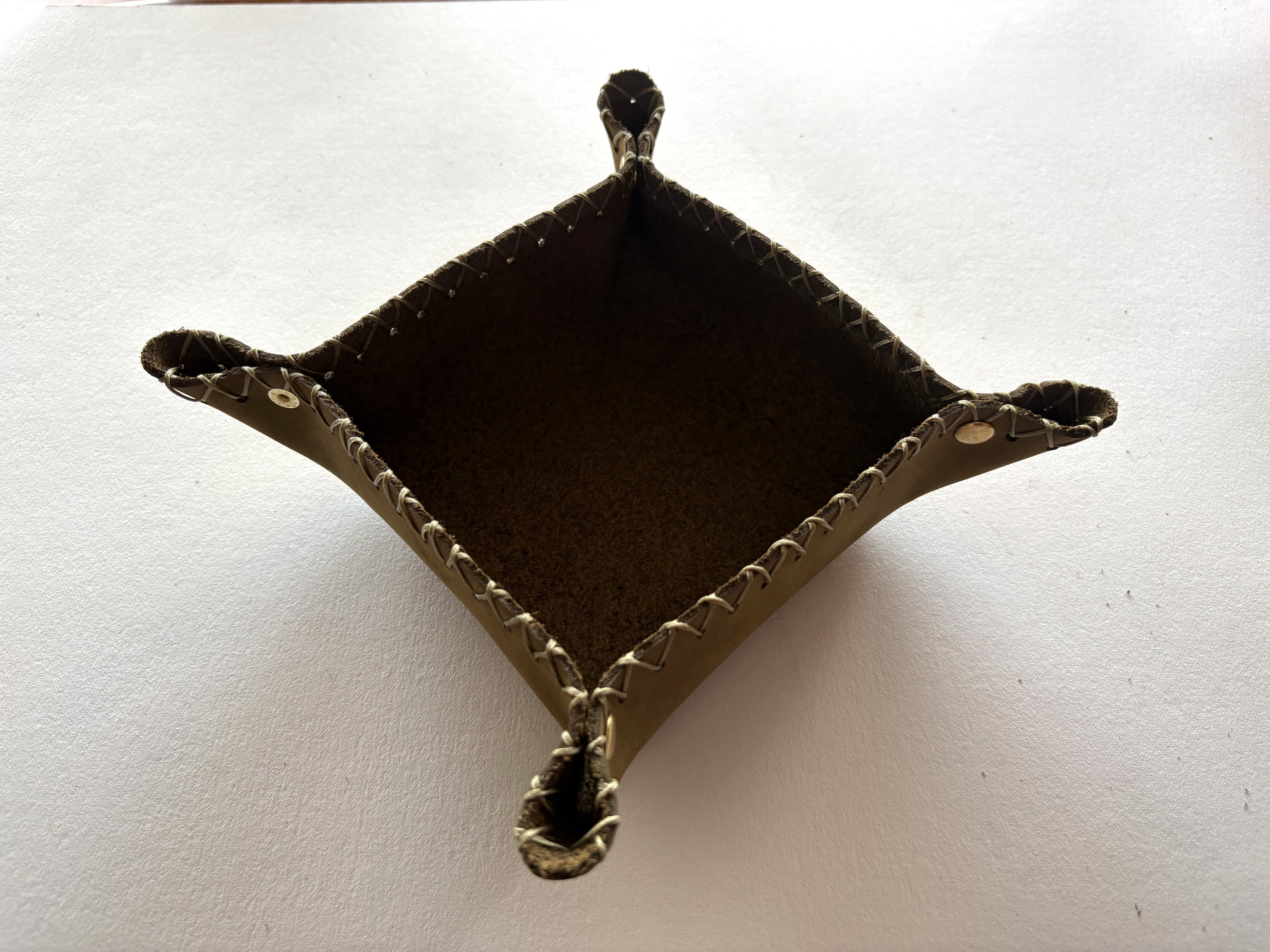 Khaki Nubuck Catchall