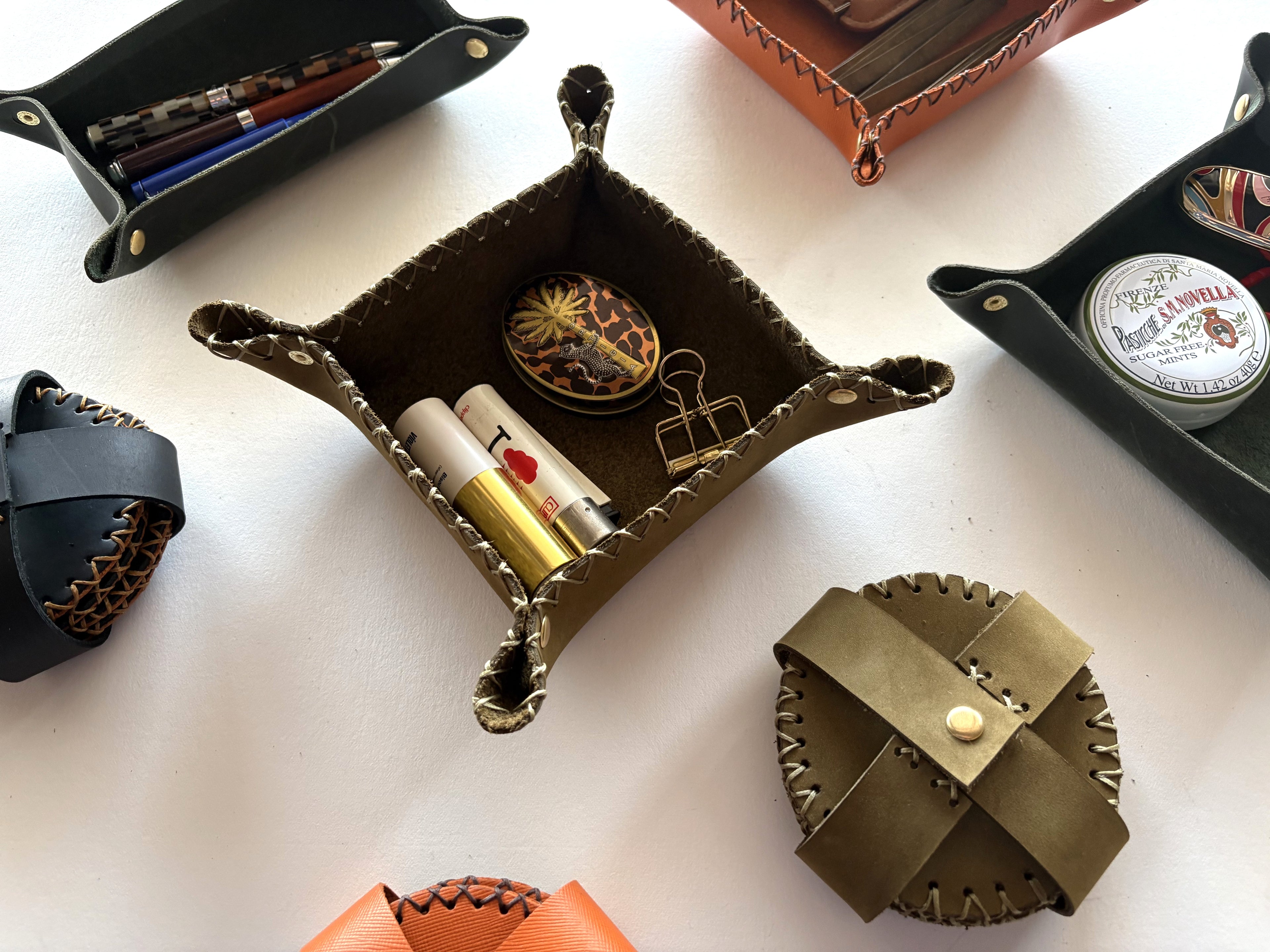 Khaki Nubuck Catchall